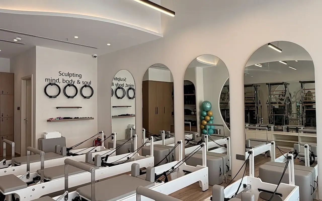 Members training on the Reformers at Pilates Academy Arjan